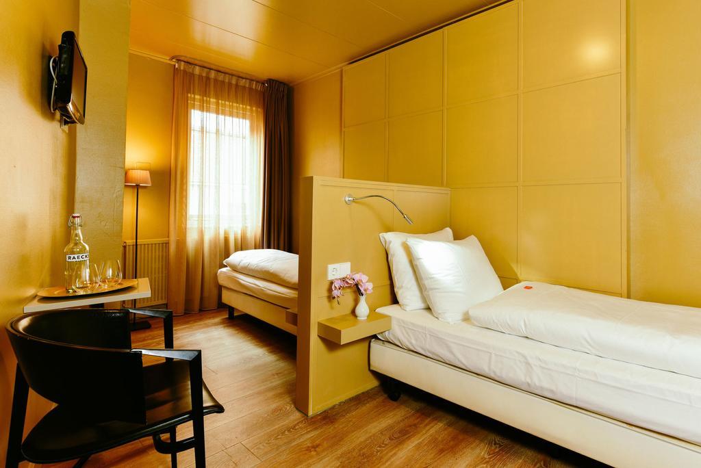 Hotel Raecks Haarlem Exterior photo